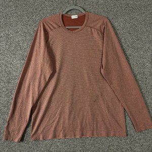 Lululemon Men's Size XL Red Long Sleeve Metal Vent Crewneck Activewear Shirt